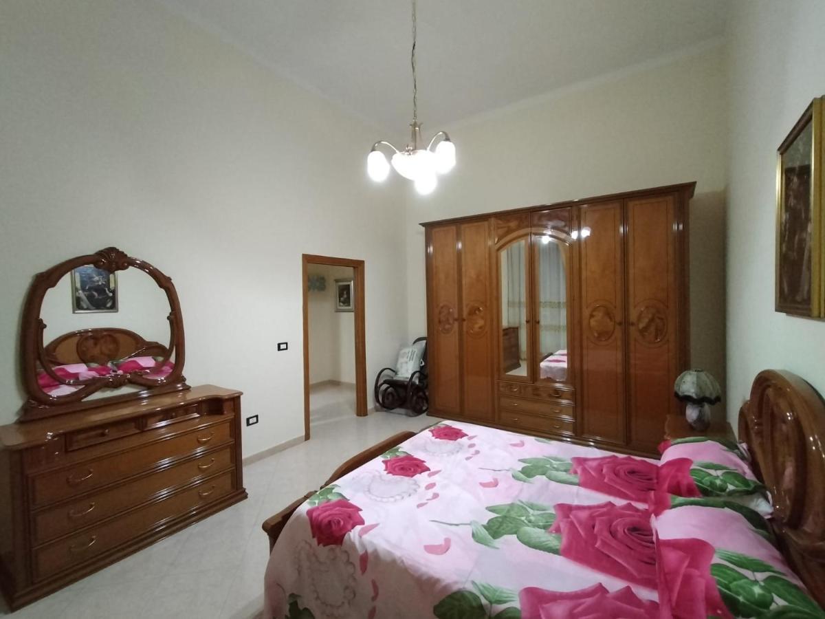 Casa Vacanze Al Castello トラーニ エクステリア 写真